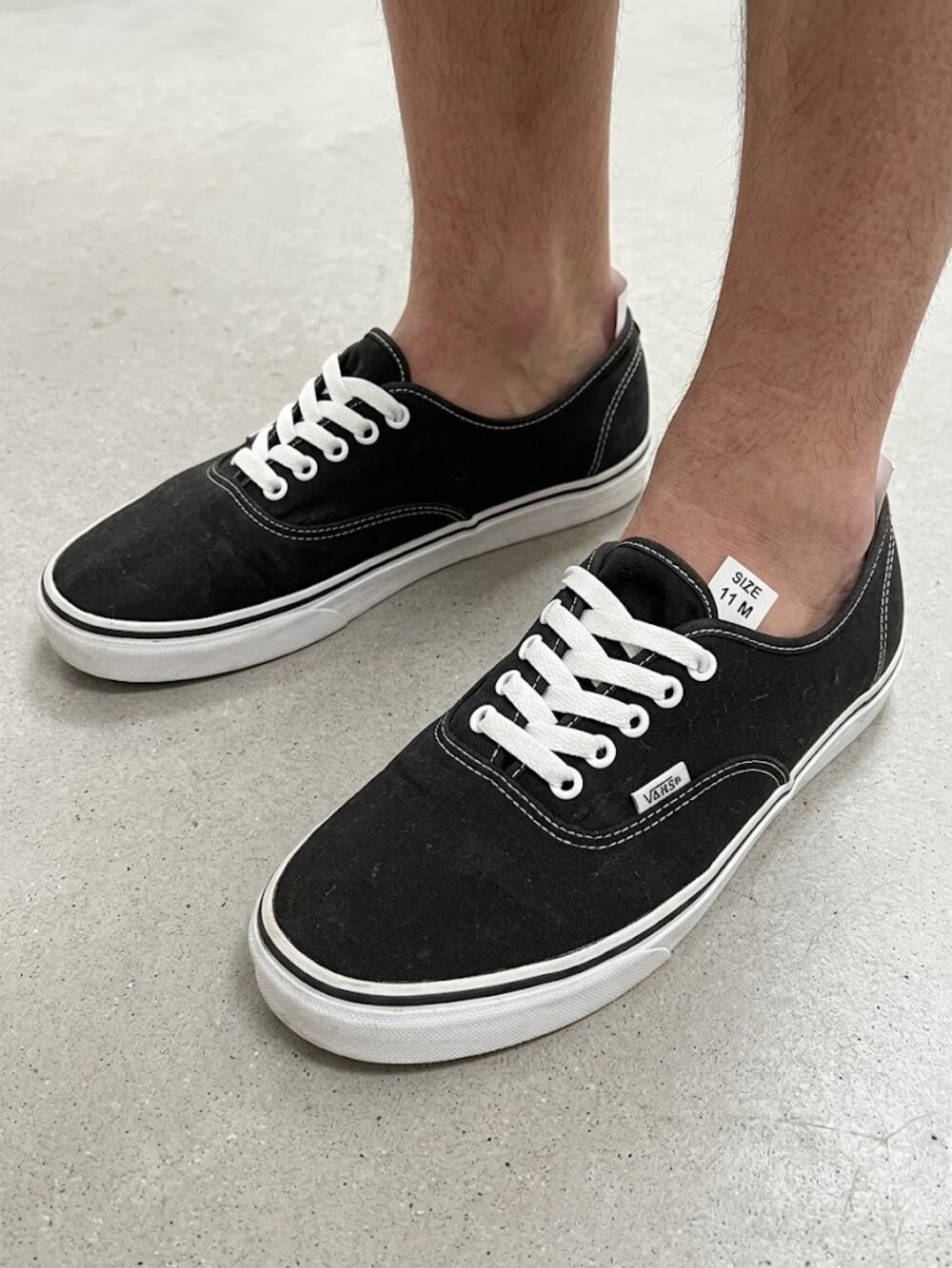 Vans Authentic Black White Canvas Low Top Skate Shoes Men's Size 11